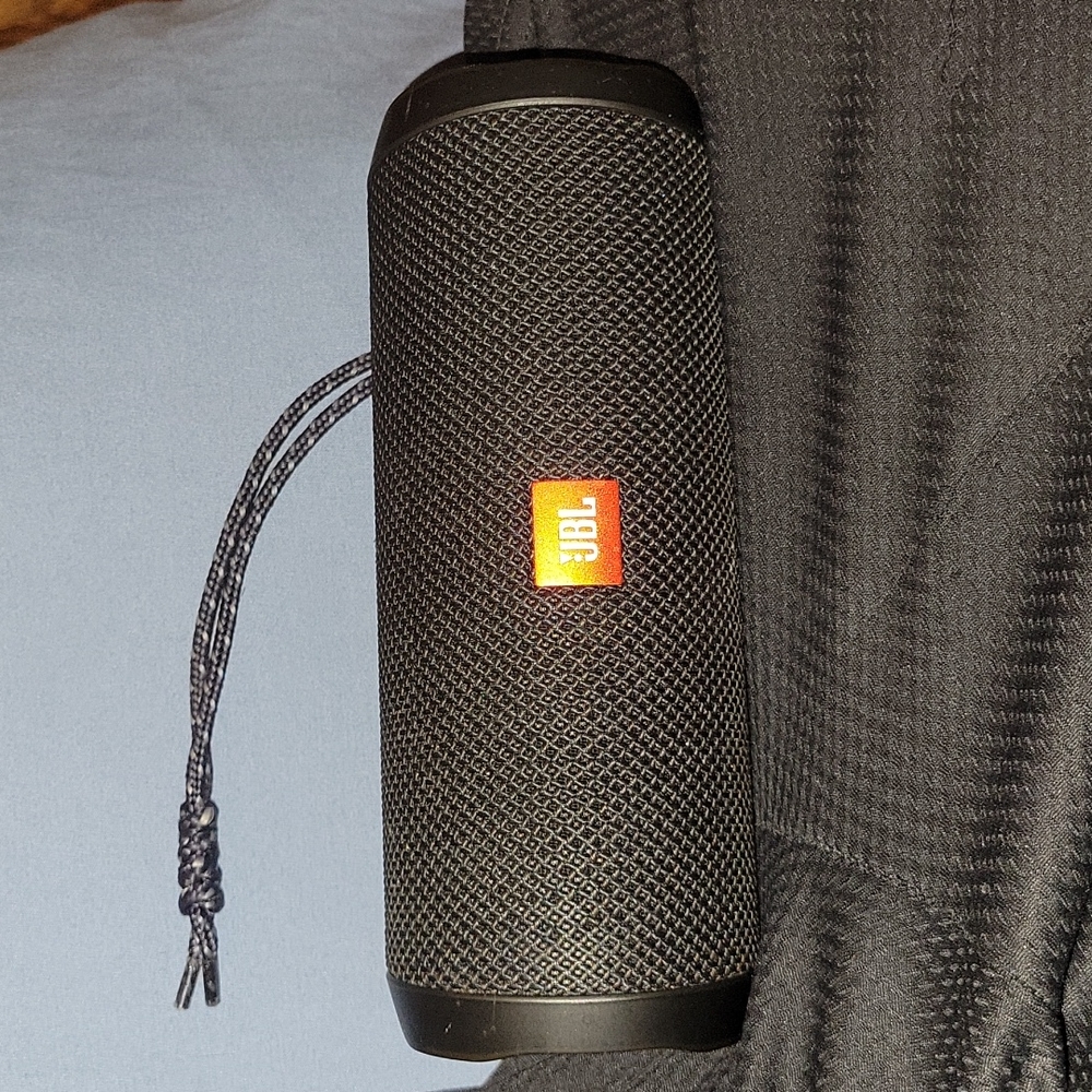 Jbl speaker